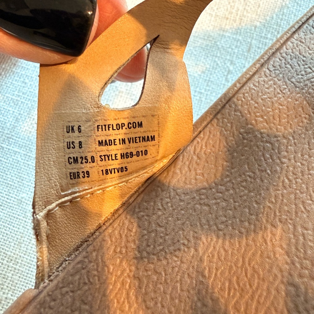 Fitflop Gold Beaded Sandals - Picture 4 of 5